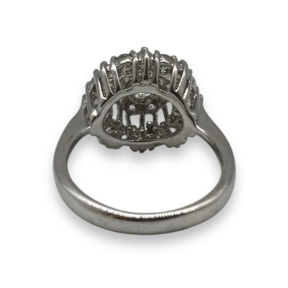 Cubic Zirconia Cluster Stacked Silver Tone Cocktail Ring Size 8 - Picture 4 of 8